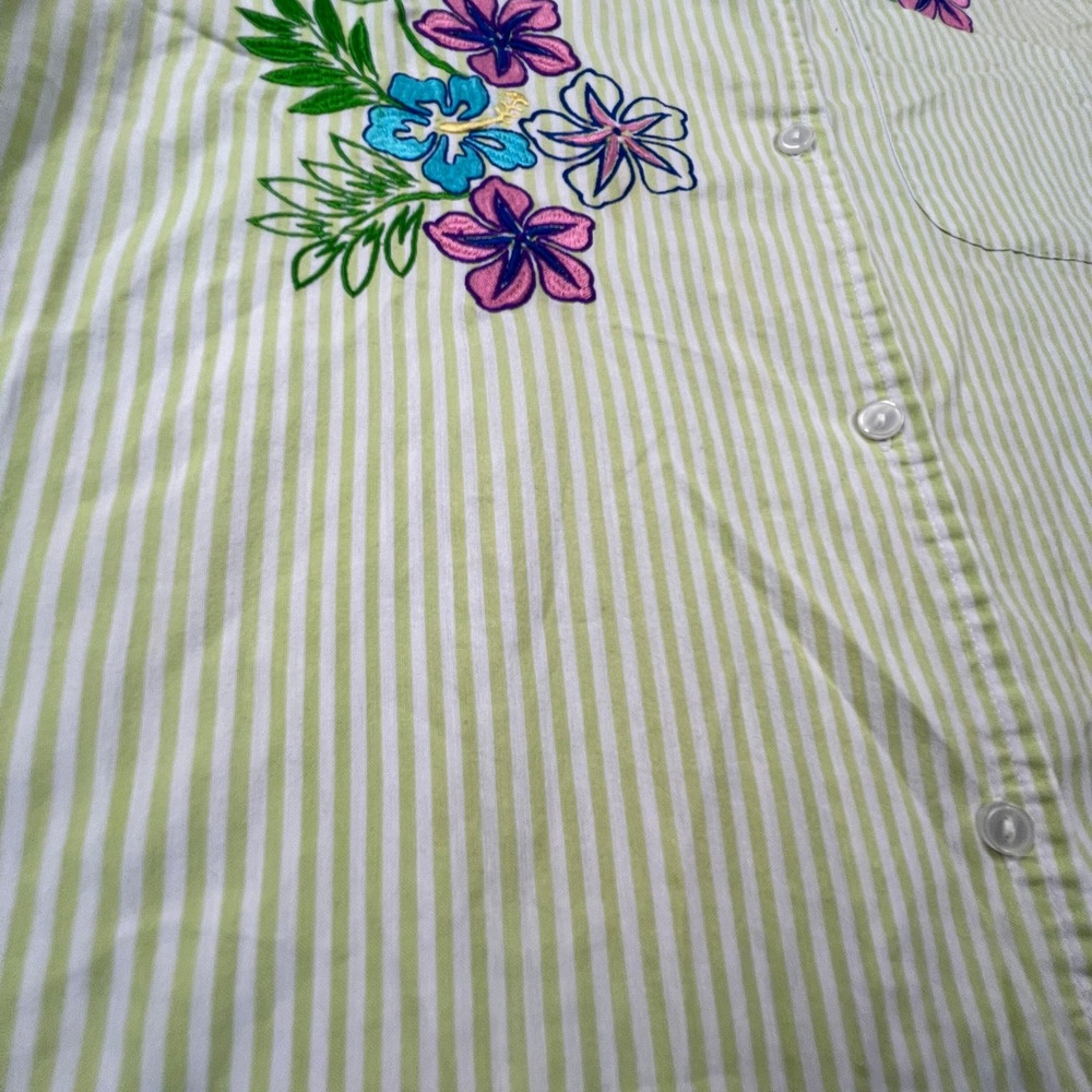 Country Store Button Down Shirt Womens XL Green Striped Floral Embroidered Top - Picture 8 of 14